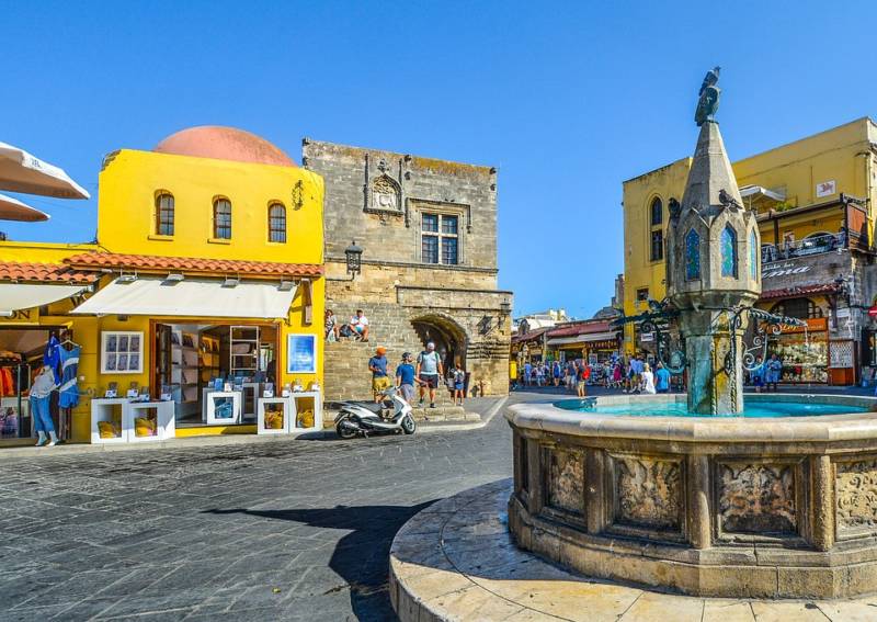 globe travel voyage Grèce sur mesure, à la carte