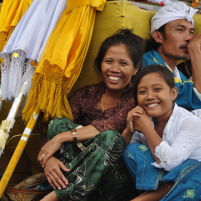 globe-travel-voyage-bali-habitant-sourire globe-travel-voyage-bali-habitant-sourire