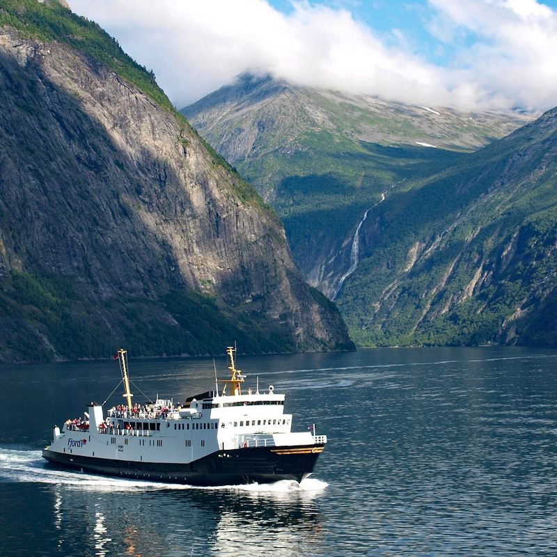 globe-travel-voyage-geirangerfjord-norvege globe-travel-voyage-geirangerfjord-norvege