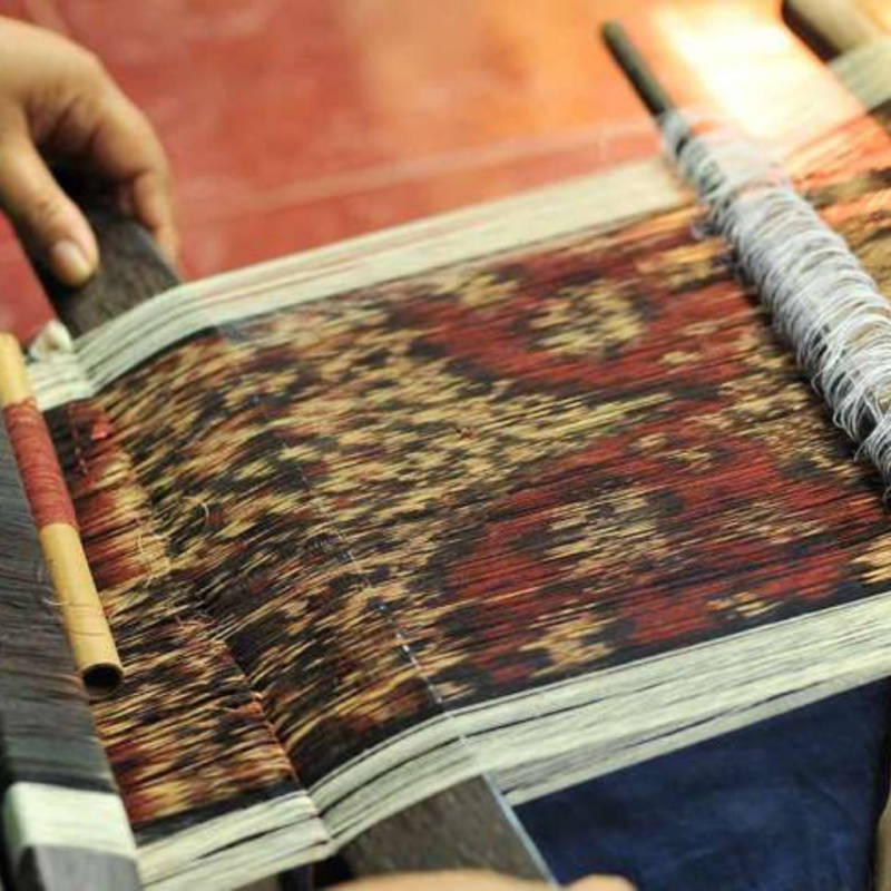 bali-indonesie-ikat-traditionnel bali-indonesie-ikat-traditionnel