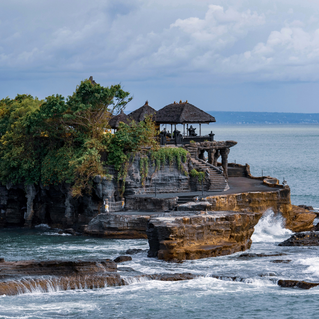 tanah-lot